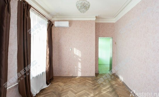 Продажа 4-комн квартиры на вторичном рынке Восстания ул,  д. 22