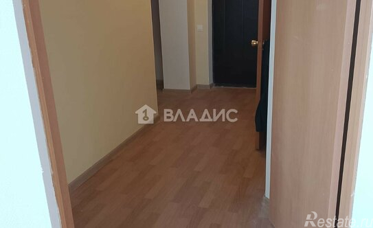 Продажа 1-комн квартиры на вторичном рынке Наро-Фоминский городской округ, улица Маршала Жукова,  д. 13