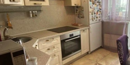 3-комн квартира улица Полбина, 52