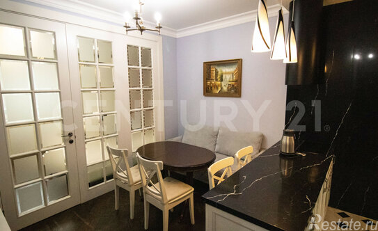 Продажа 3-комн квартиры на вторичном рынке улица Юных Ленинцев,  д. 47 к4