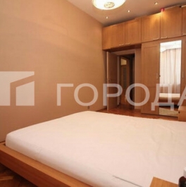 Продажа 3-комн квартиры на вторичном рынке переулок Сивцев Вражек,  д. 33