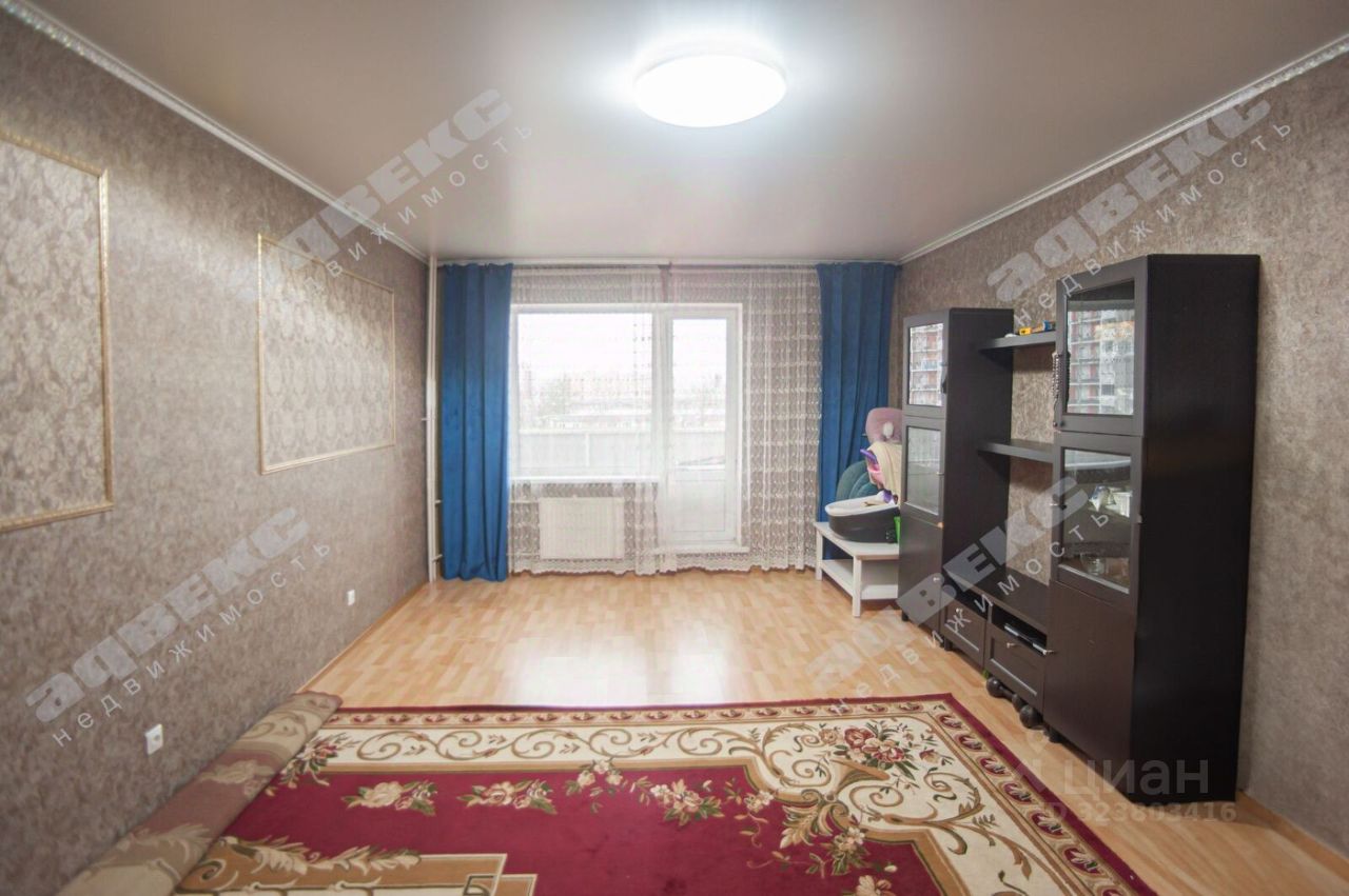 Продажа 5-комн квартиры на вторичном рынке пос. Шушары, Московское шоссе, 246