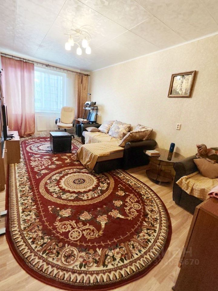 Продажа 2-комн квартиры на вторичном рынке улица Котина, 8К1