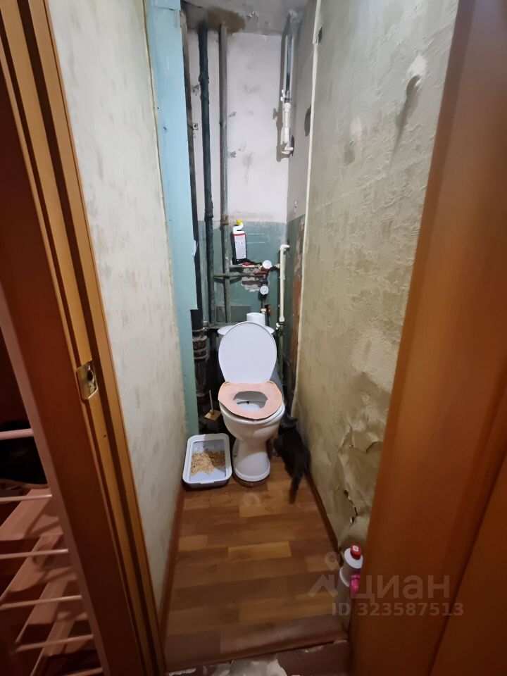 Продажа 2-комн квартиры на вторичном рынке Луга, проспект Урицкого, 82