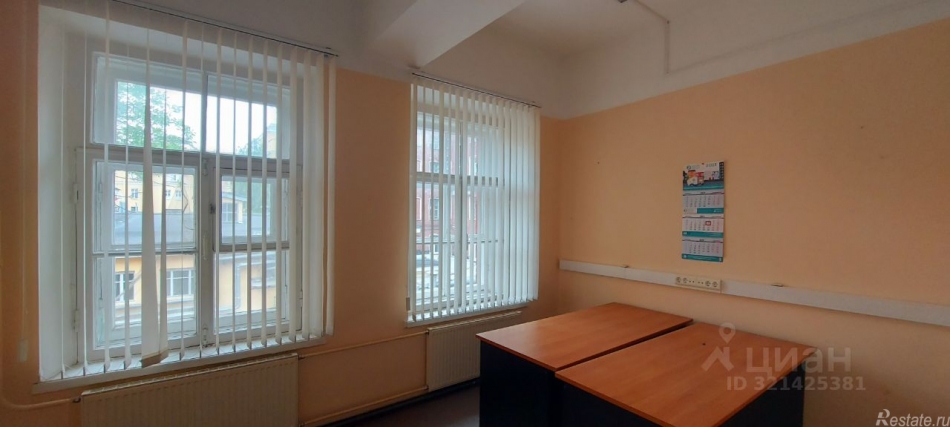 Аренда отдельного здания 11-я линия,  д. 66