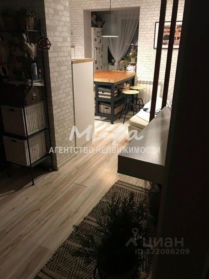 Продажа 3-комн квартиры на вторичном рынке улица Татьяны Макаровой, 3