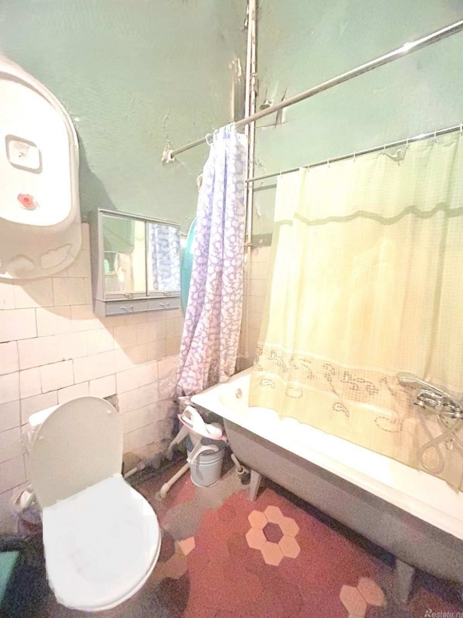 Продажа комнаты Басков пер,  д. 13