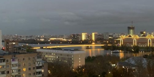 4-комн квартира улица Трофимова, 20