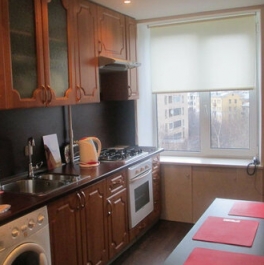 Аренда 2-комн квартиры на вторичном рынке Верхняя улица,  д. 1