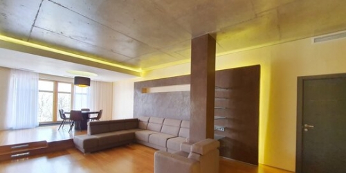 2-комн квартира Разночинная Б. ул,  д. 19