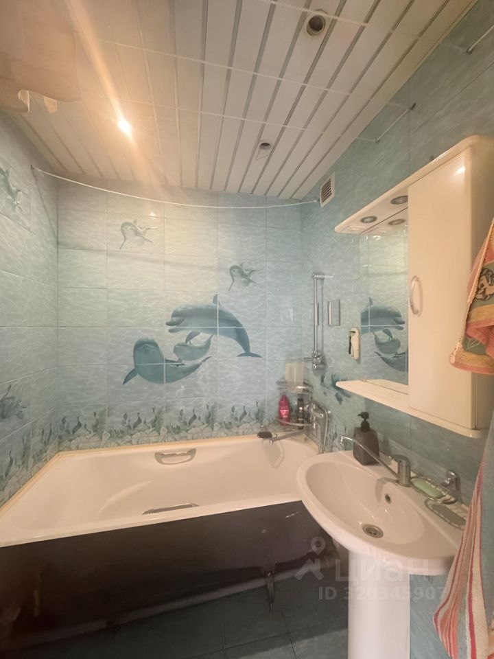 Продажа 3-комн квартиры на вторичном рынке Керамический проезд, 69К1