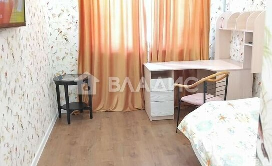 Продажа 2-комн квартиры на вторичном рынке улица Сосенский Стан,  д. 11