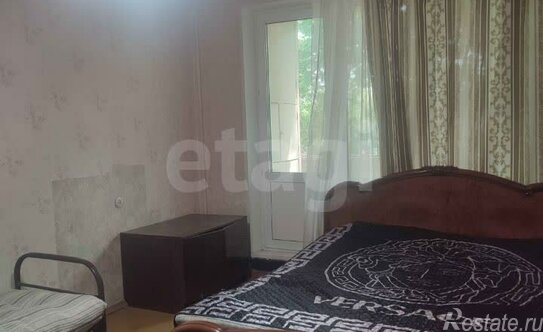 Продажа 2-комн квартиры на вторичном рынке улица Полбина,  д. 60