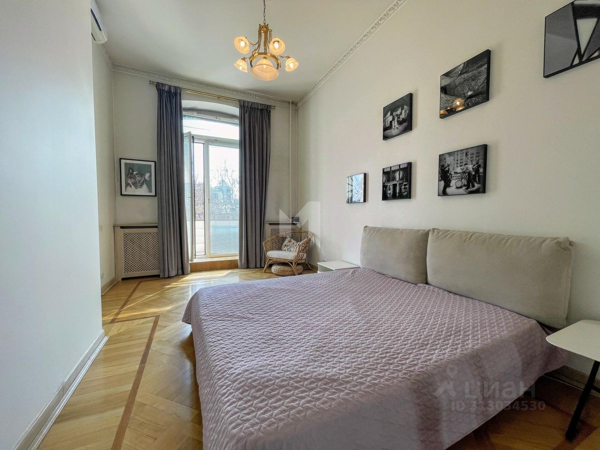 Продажа 2-комн квартиры на вторичном рынке Поварская улица, 29/36С1