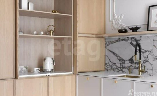 Продажа 3-комн квартиры на вторичном рынке набережная реки Карповки,  д. 16 к2