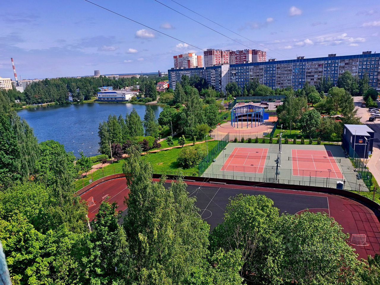 Продажа 2-комн квартиры на вторичном рынке д. Новое Девяткино, улица Лесная, 6