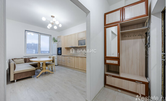 Продажа 1-комн квартиры на вторичном рынке Кудрово г, Строителей пр,  д. 3