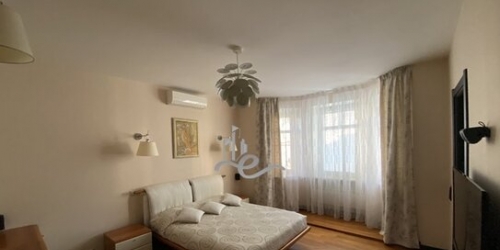 4-комн квартира Даев переулок,  д. 8