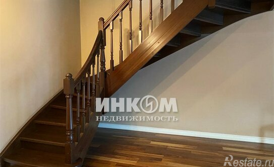 Продажа 5-комн квартиры на вторичном рынке Пенягинская улица,  д. 6