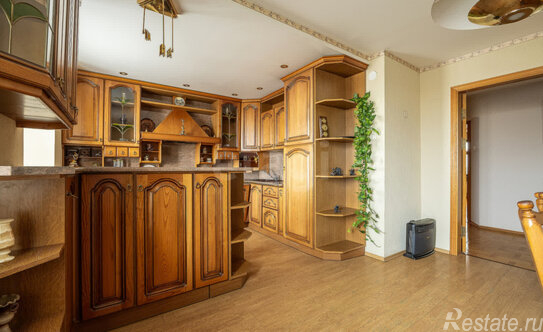 Продажа 2-комн квартиры на вторичном рынке Морская наб,  д. 27