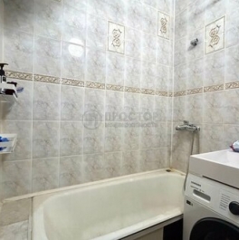 Продажа 3-комн квартиры на вторичном рынке Яковоапостольский переулок,  д. 15