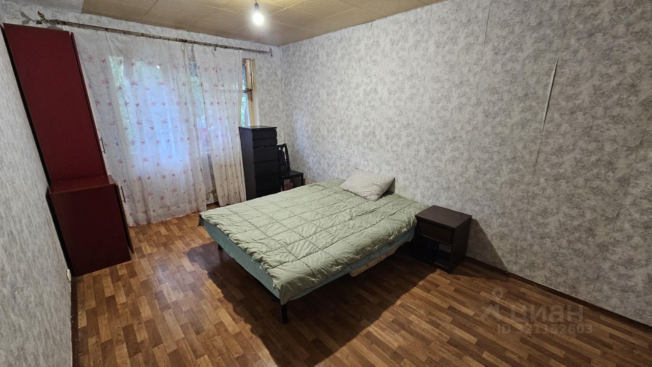 Продажа 3-комн квартиры на вторичном рынке Долгопрудный, Театральная улица, 12