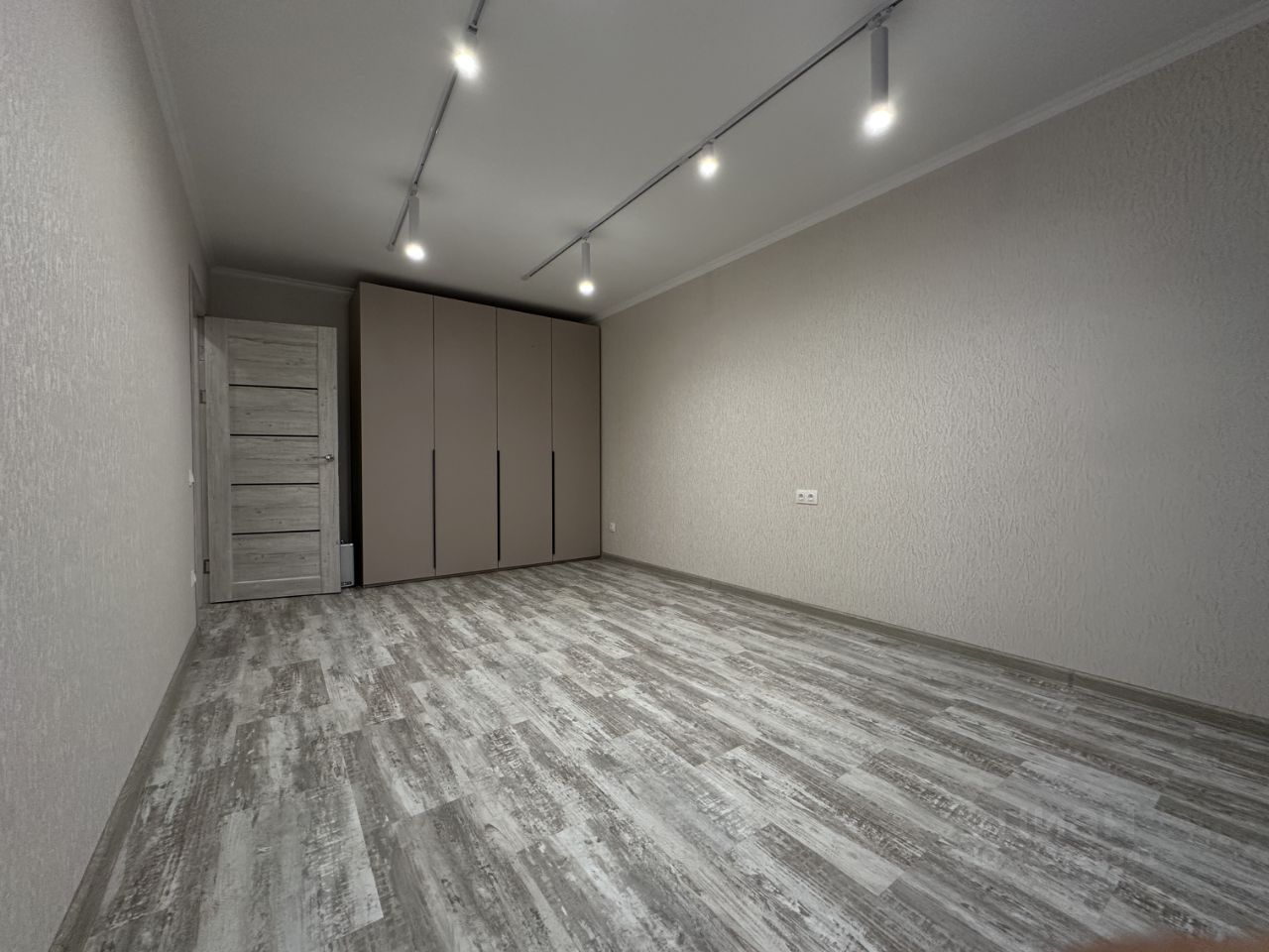 Аренда 1-комн квартиры на вторичном рынке улица 50 лет Октября, 23К1