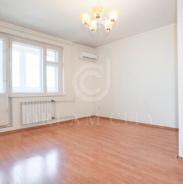 Аренда 1-комн квартиры на вторичном рынке ул Хачатуряна,  д. 12,  к. 3