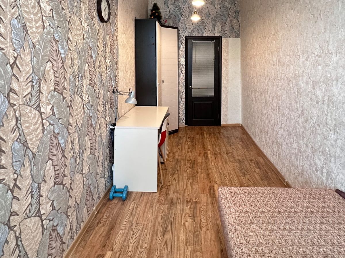 Продажа 3-комн квартиры на вторичном рынке Косая линия, 24/25