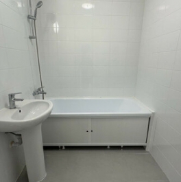 Продажа 2-комн квартиры на вторичном рынке ул Кварцевая,  д. 4,  к. 2