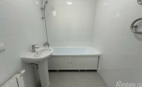 Продажа 2-комн квартиры на вторичном рынке ул Кварцевая,  д. 4,  к. 2