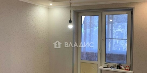 3-комн квартира ул Хабаровская,  д. 18,  к. 1
