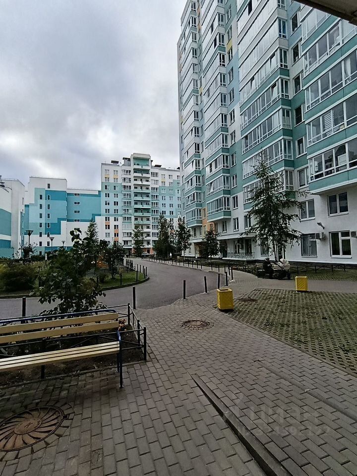 Продажа 1-комн квартиры на вторичном рынке проспект Маршала Блюхера, 7к2