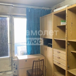 Продажа 3-комн квартиры на вторичном рынке Илимская улица,  д. 2 к1