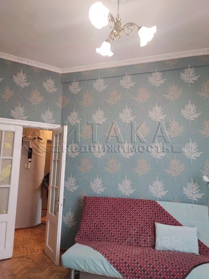 Аренда 2-комн квартиры на вторичном рынке проспект Большой Васильевского острова, 87