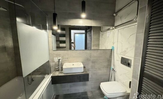 Продажа 1-комн квартиры на вторичном рынке Зенино, Вертолётная улица