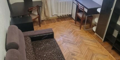 2-комн квартира ул Комиссара Смирнова,  д. 5/7
