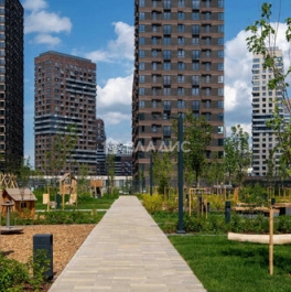 Продажа 4-комн квартиры на вторичном рынке Волоколамское ш,  д. 71/13,  к. 1