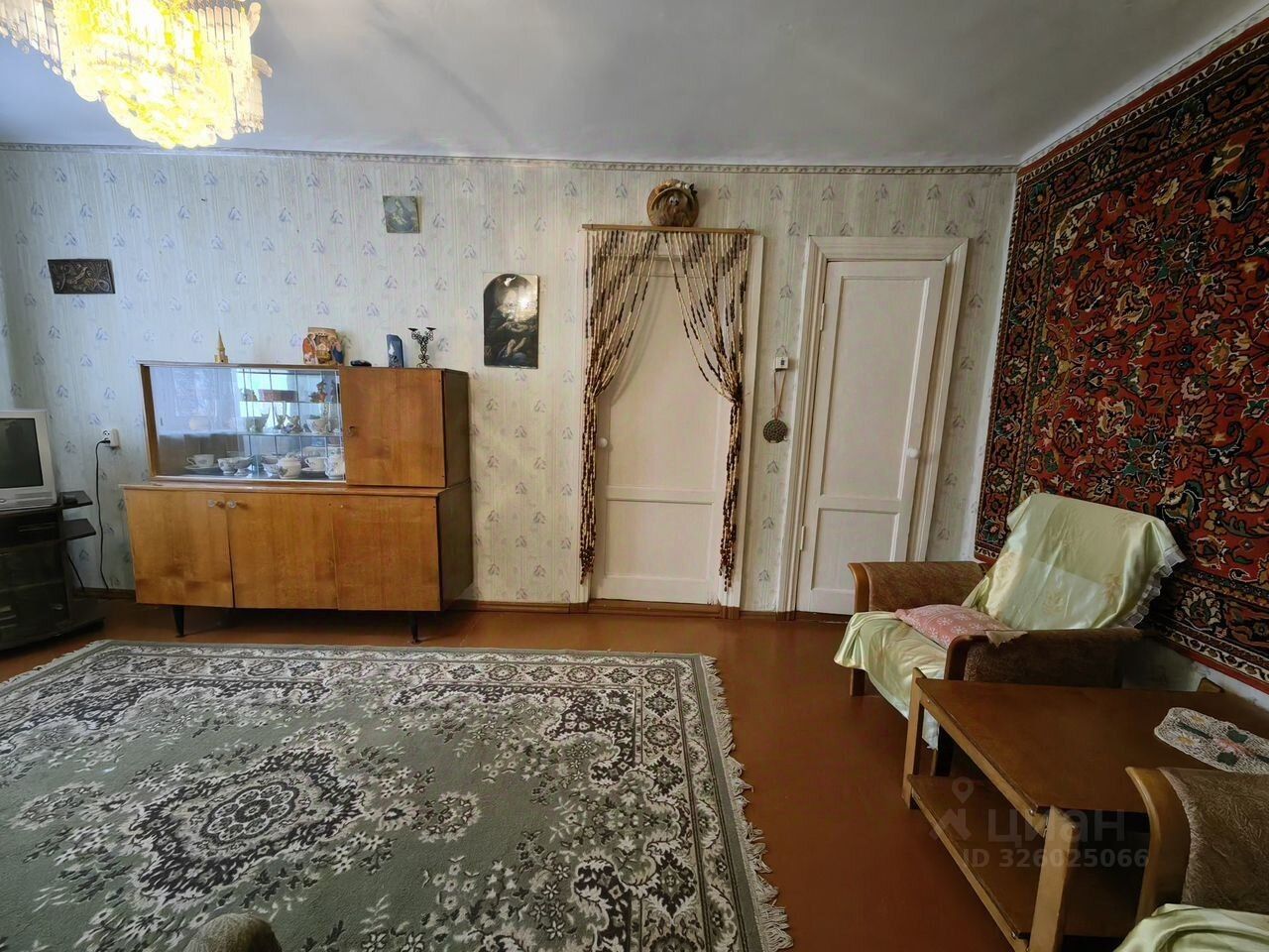 Продажа 2-комн квартиры на вторичном рынке Сясьстрой, 1 Мая улица, 34