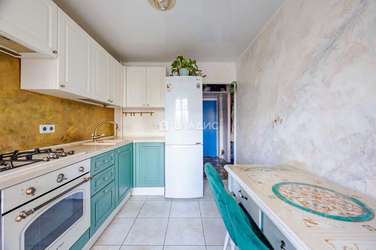 Продажа 1-комн квартиры на вторичном рынке Витебский проспект, 63