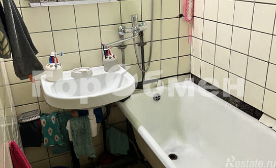 Продажа 2-комн квартиры на вторичном рынке Стартовая улица,  д. 19 к2