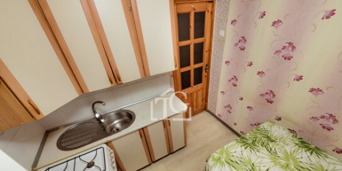 3-комн квартира ул Белы Куна,  д. 26,  к. 4