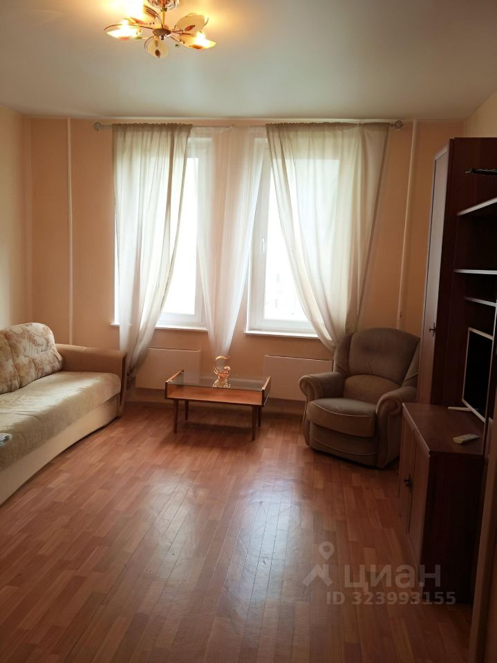 Продажа 1-комн квартиры на вторичном рынке 3-я Богатырская улица, 3