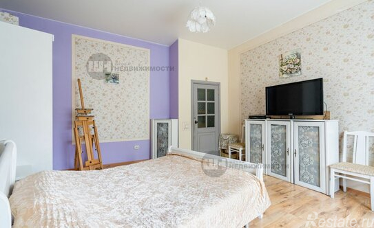 Продажа 4-комн квартиры на вторичном рынке Посадская М. ул,  д. 19