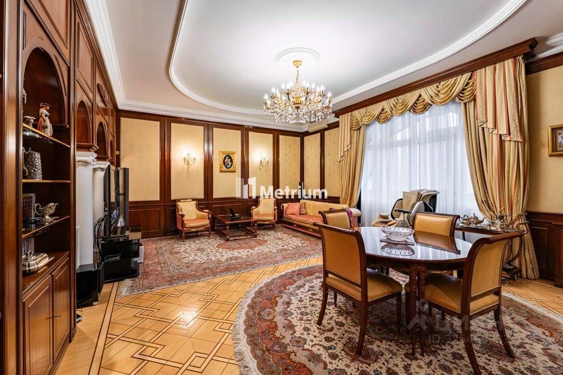 Продажа 5-комн квартиры на вторичном рынке Руновский переулок, 12
