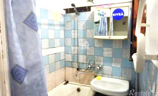 Продажа 1-комн квартиры на вторичном рынке Бассейная ул,  д. 81