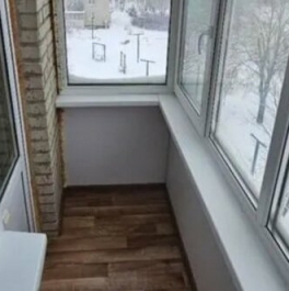 Продажа 2-комн квартиры на вторичном рынке Кириши, Волховская наб,  д. 36