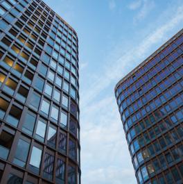 Продажа 2-комн квартиры на вторичном рынке Заневский пр-кт,  д. 65а