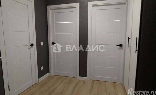 Продажа 1-комн квартиры на вторичном рынке Московское ш,  д. 246