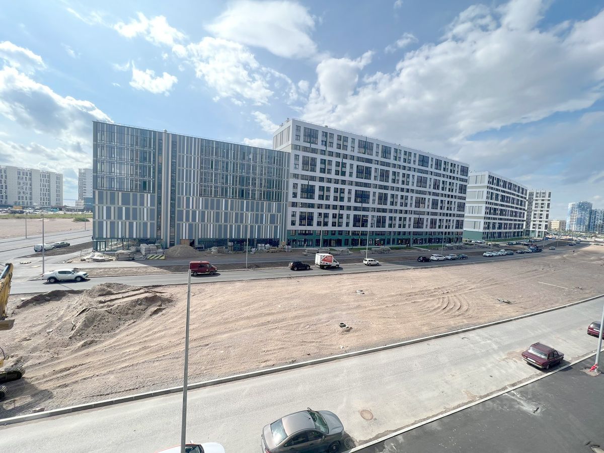 Продажа 3-комн квартиры на вторичном рынке бульвар Головнина, 3к1